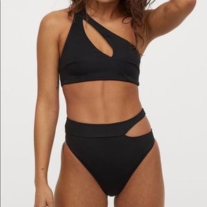 NWT H&M Cut-Out Bikini Set